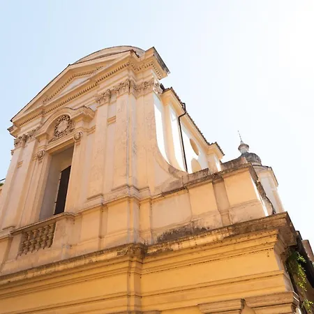 Cozy And Chic Near Campo De Fiori * Rome